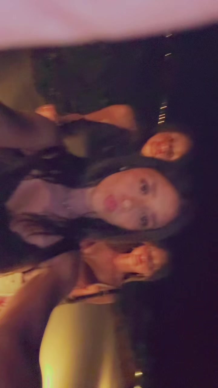 @tzevetyesmamiii