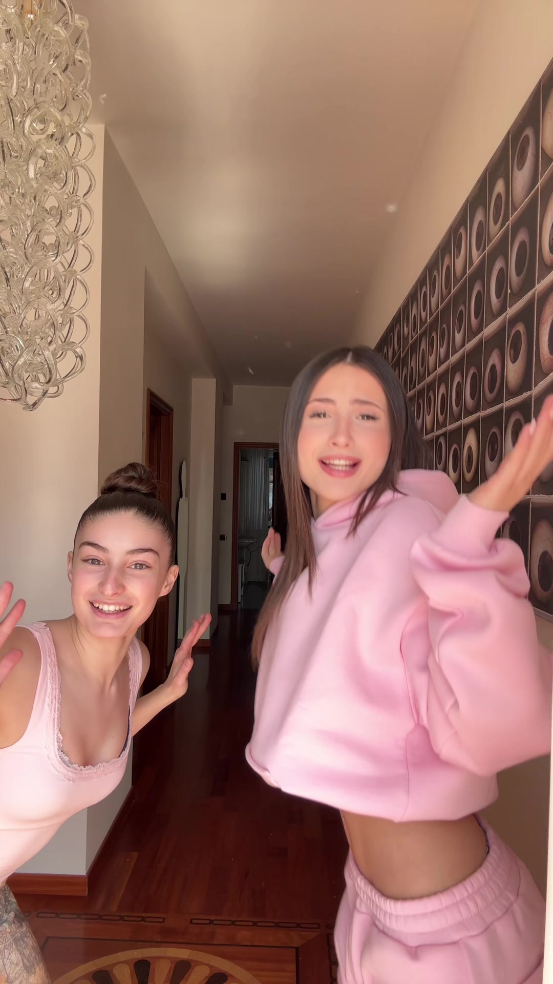 @rachele