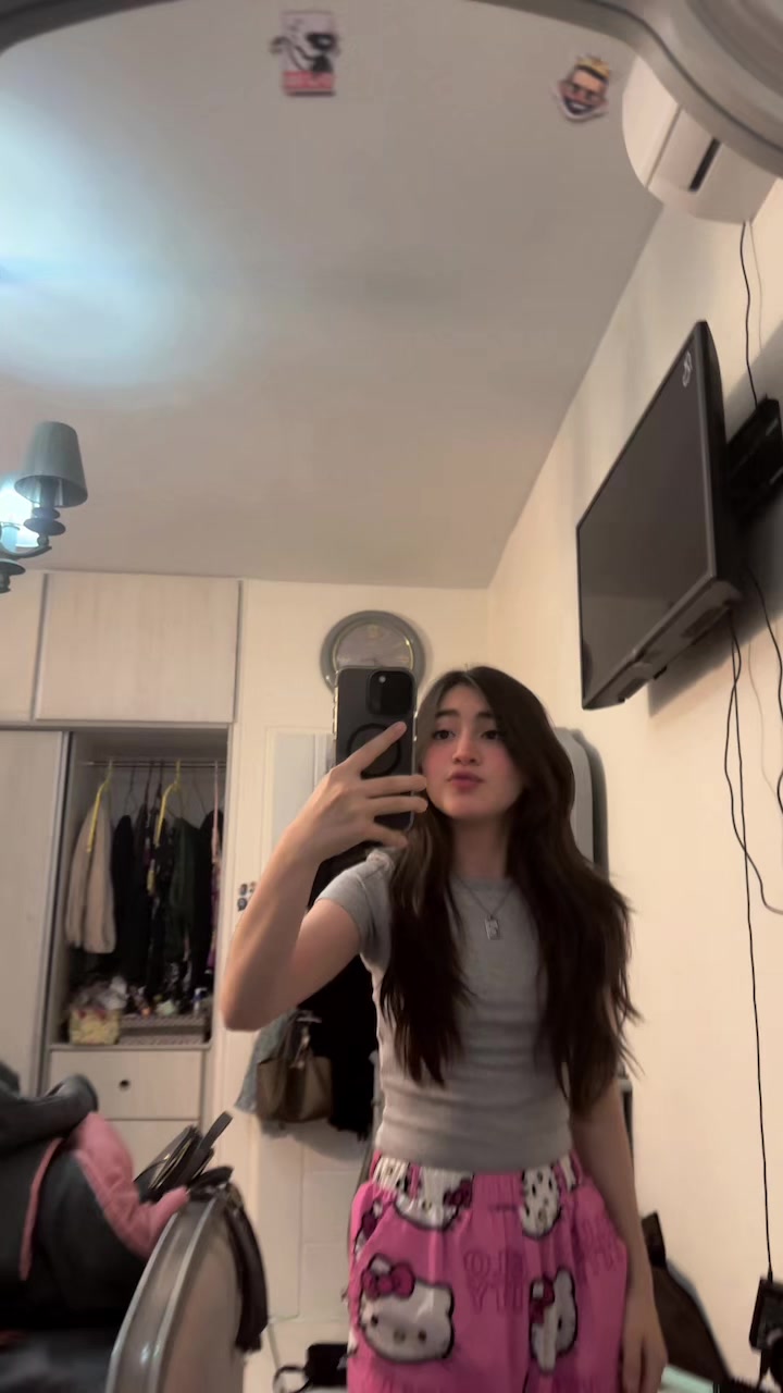 @Parnia_Sara