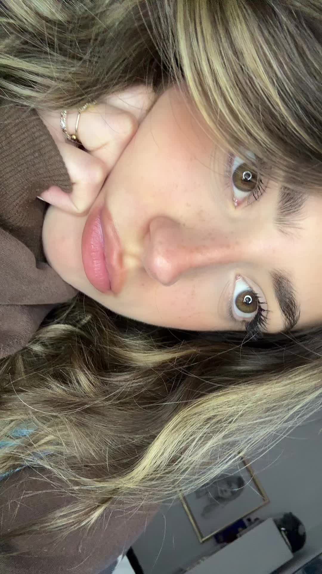 @martii_contee