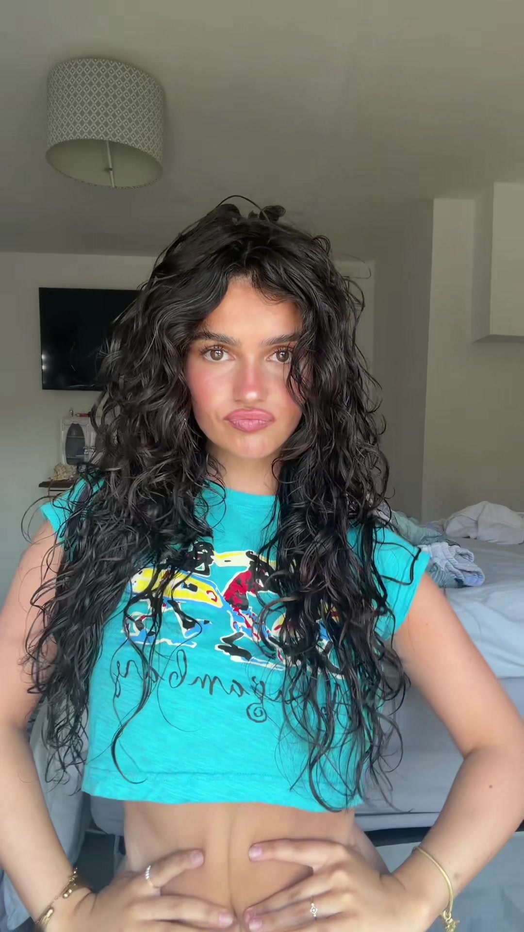 @evvrythingsrosie