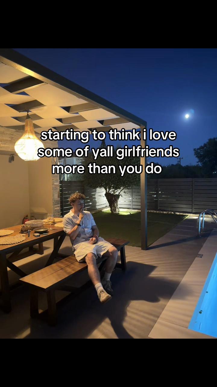 @ilovetanlines99