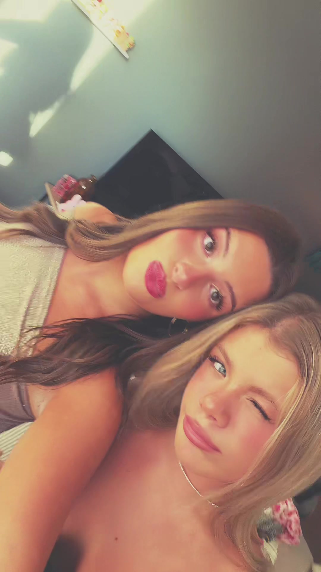 @Georgeena😻