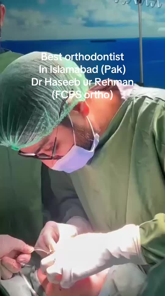@Dr. Afsoon Kakar.(dentist🦷)