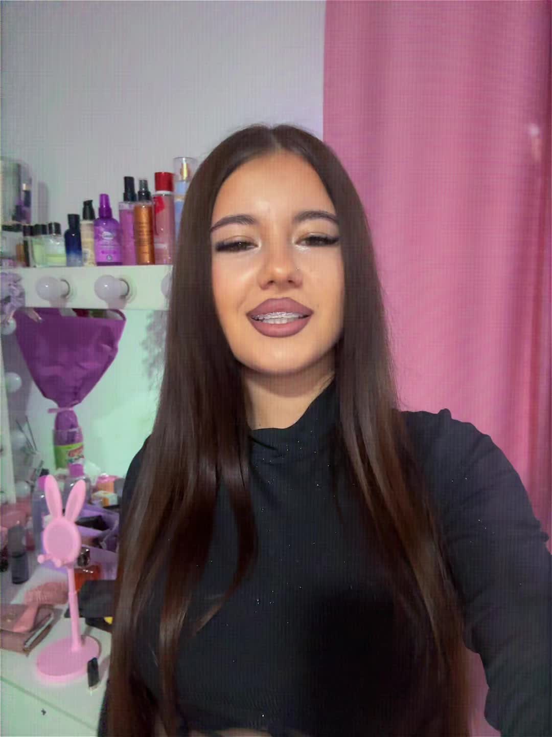 @𝓒𝓻𝓲𝓼𝓽𝓲𝓷𝓪