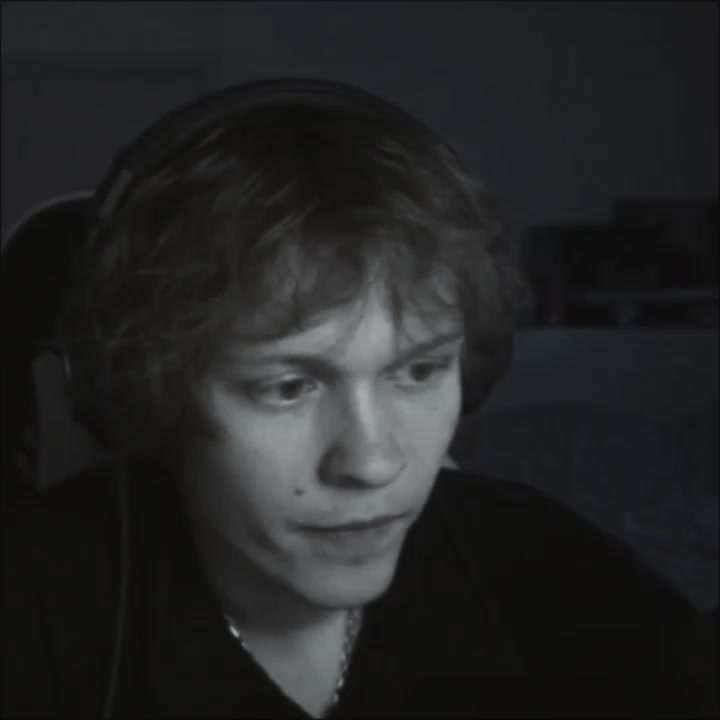 @лауверикс 👾