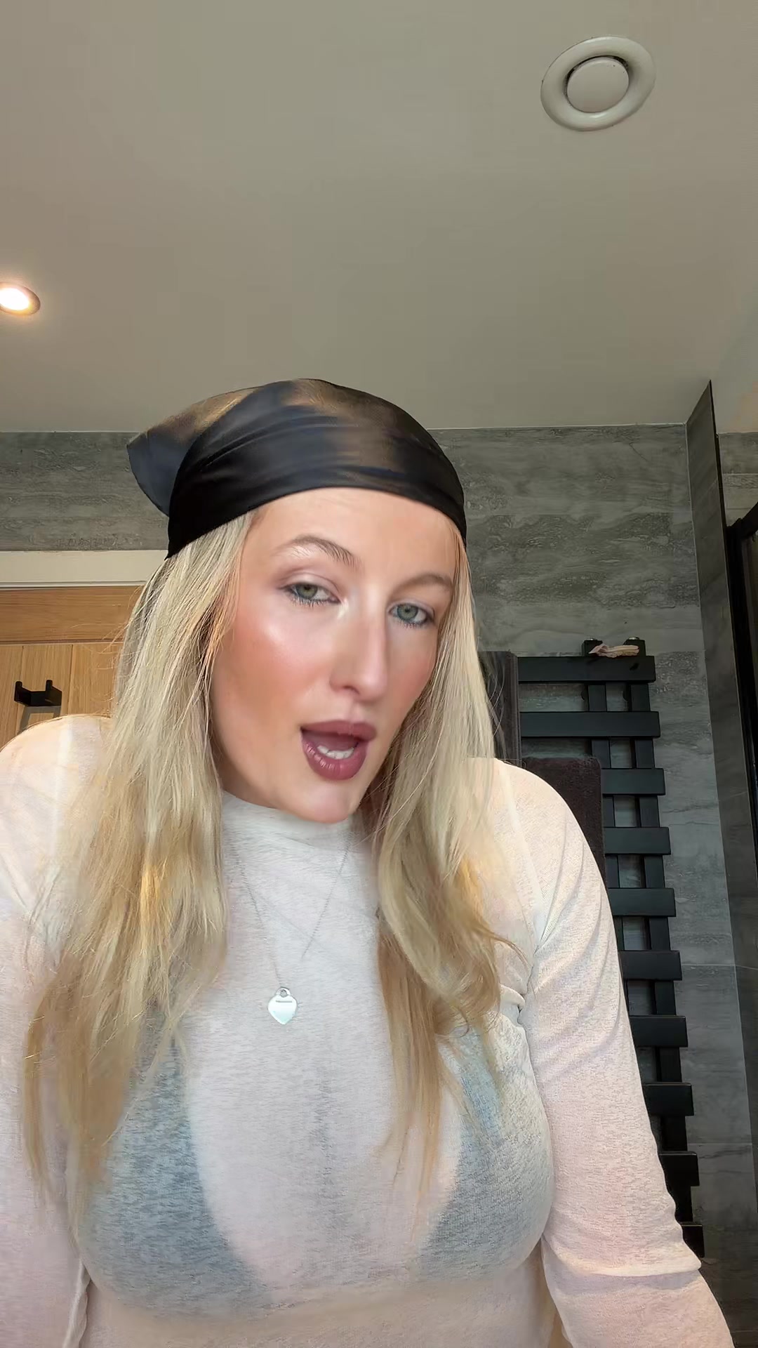 @Ceebs