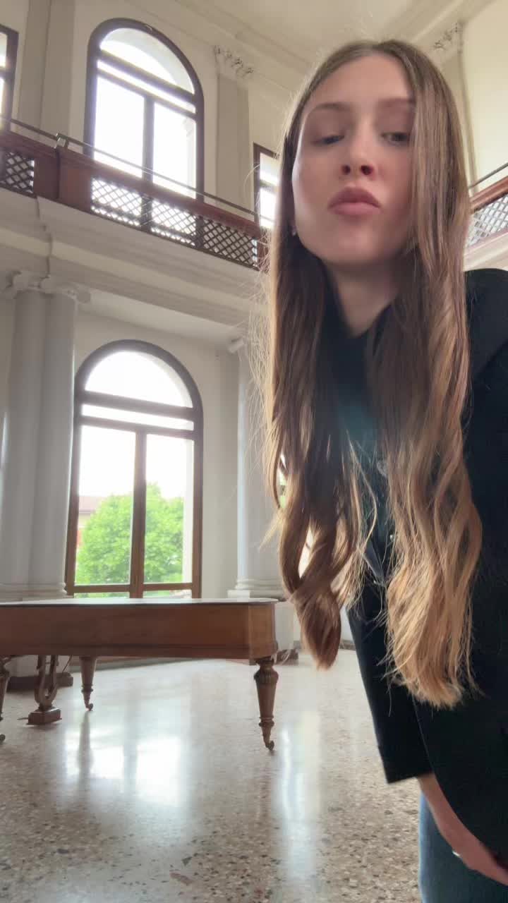 @vittoriaxef