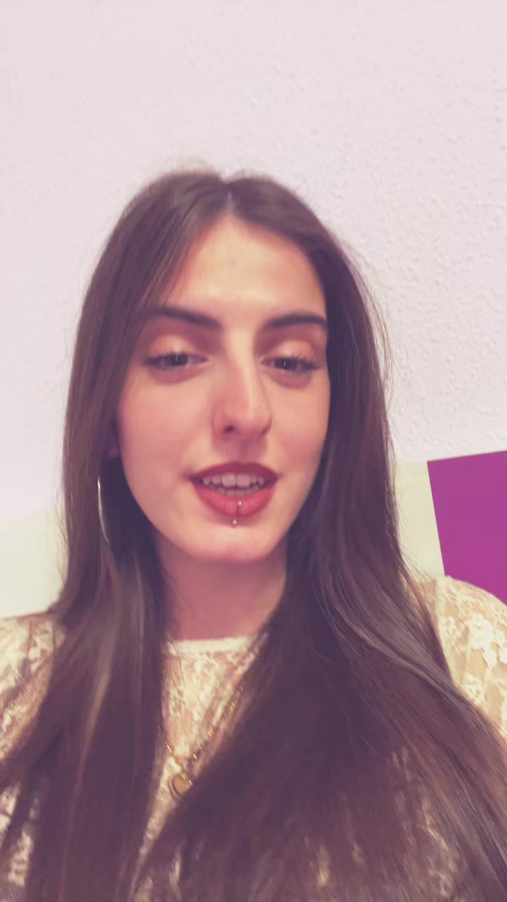 @Lucía ☾