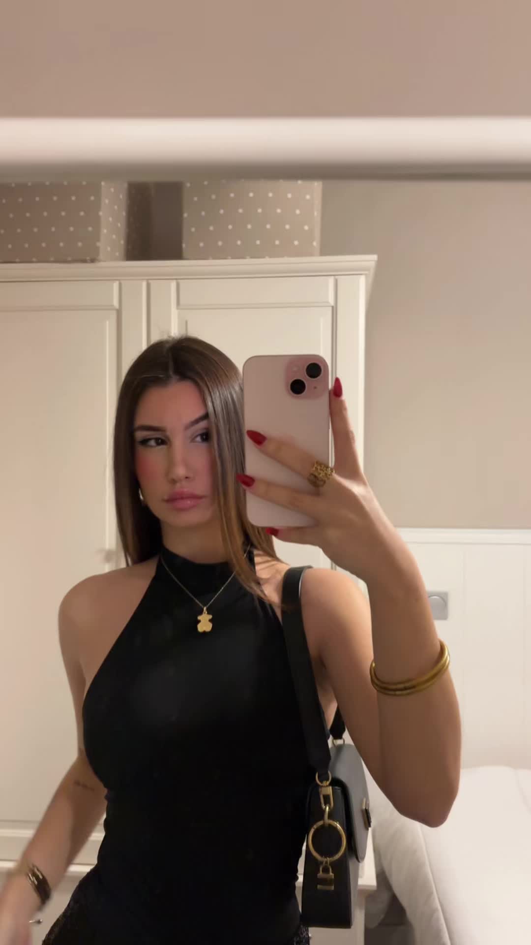 @_laiarobledo