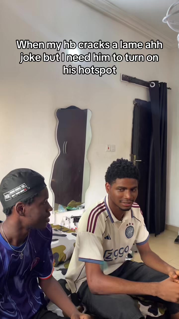 @t0.themax