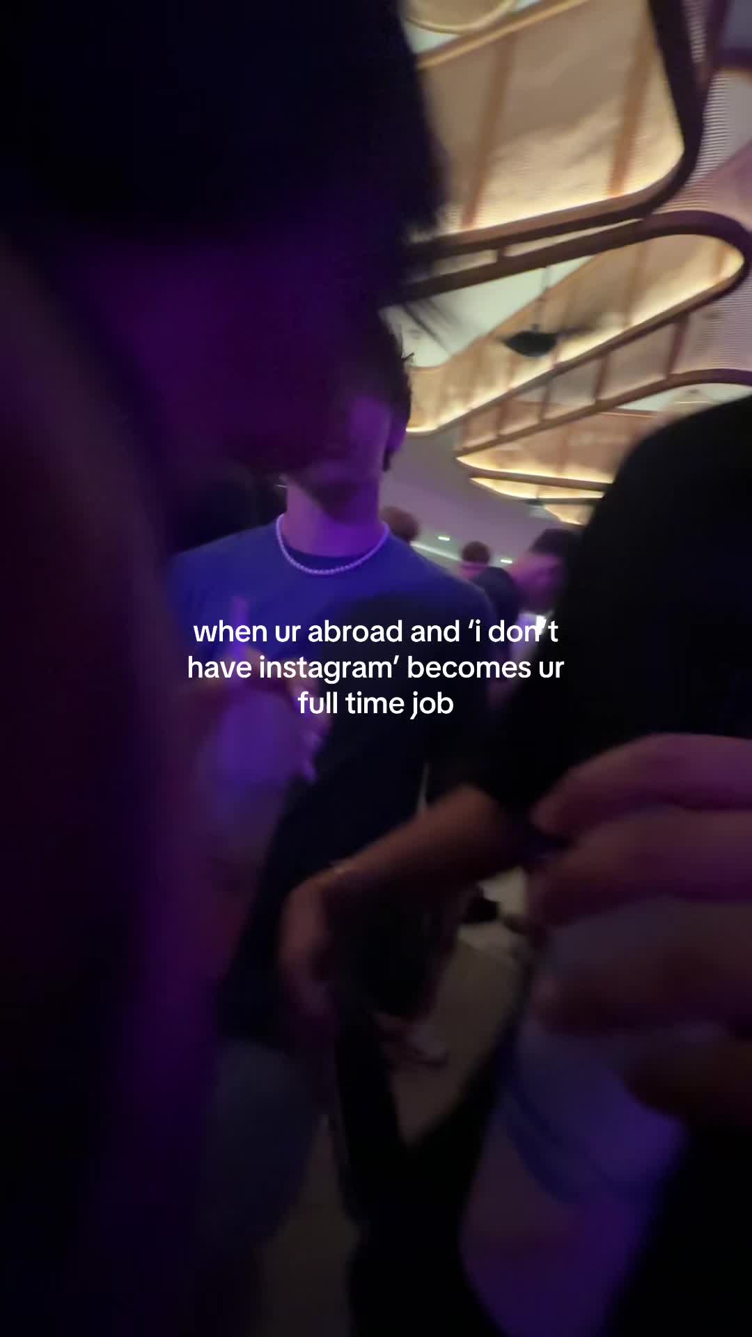 @ani^