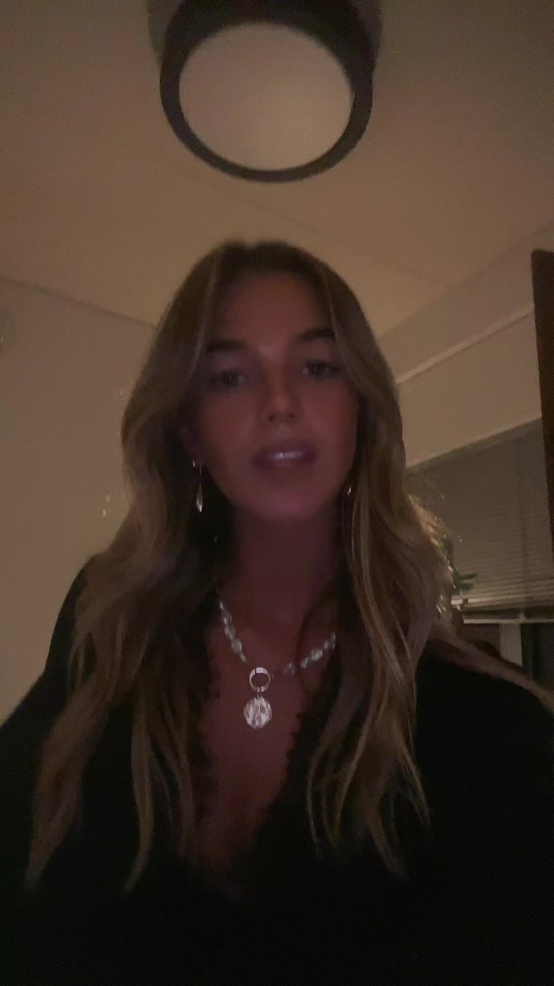 @marisaaacsv