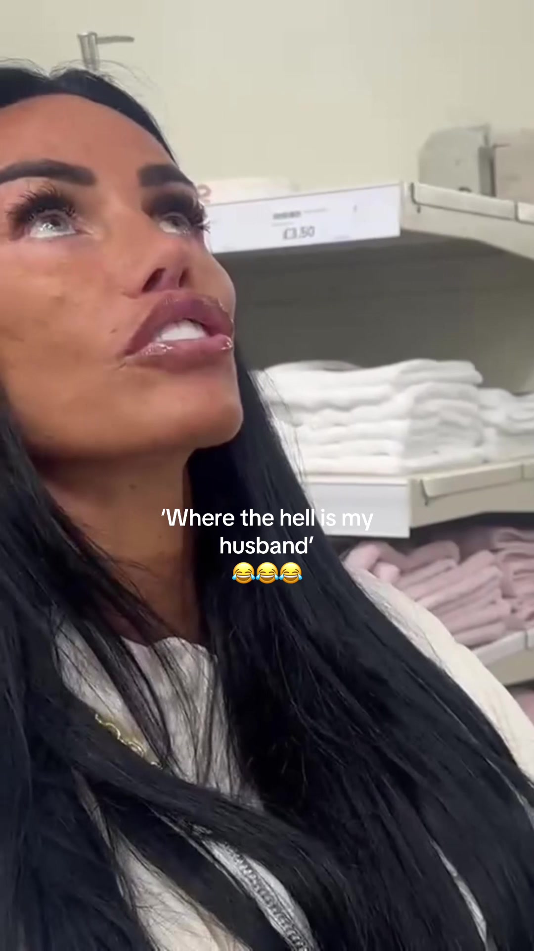 @JustSarahLou