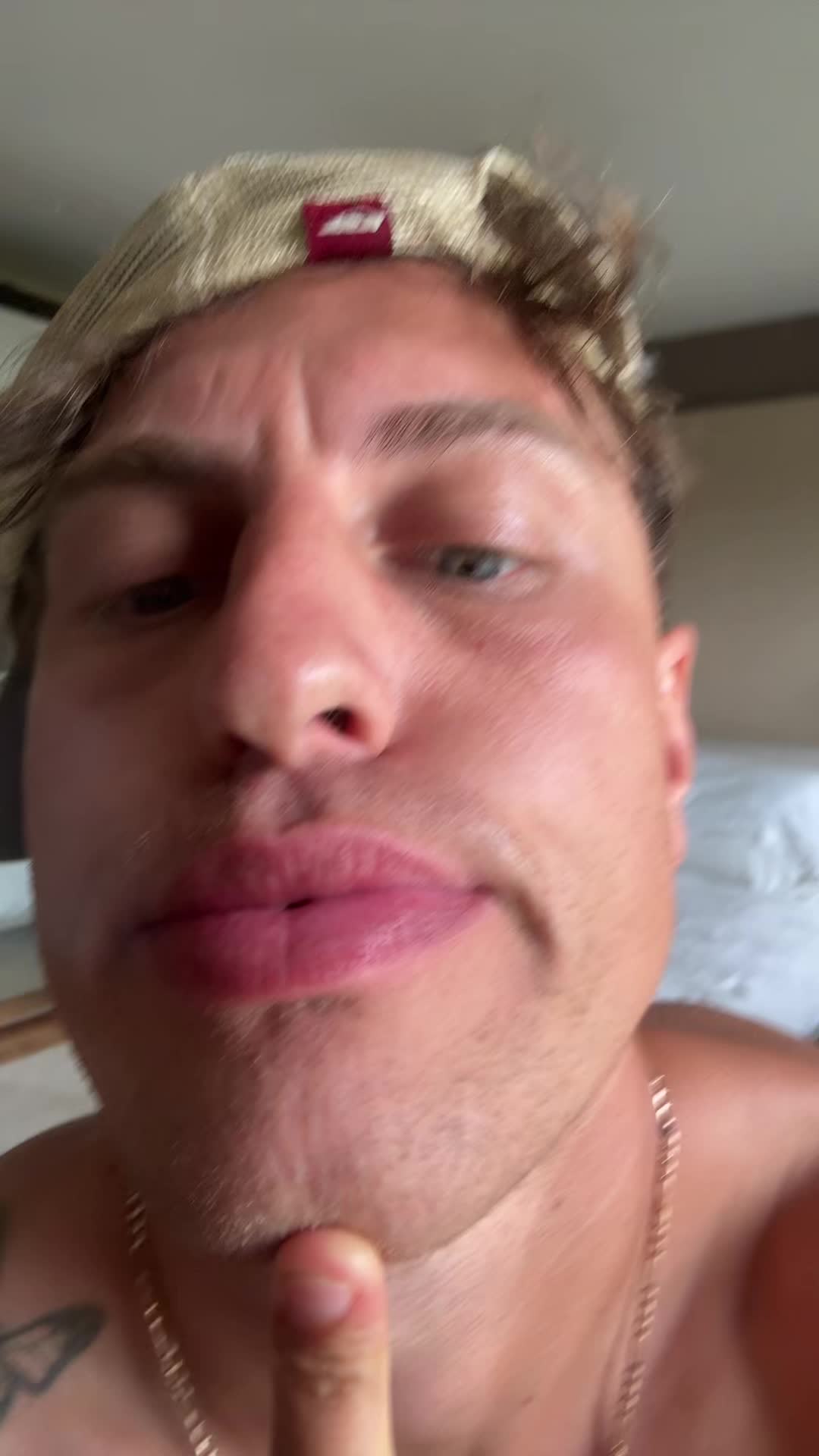 @suxmykiss