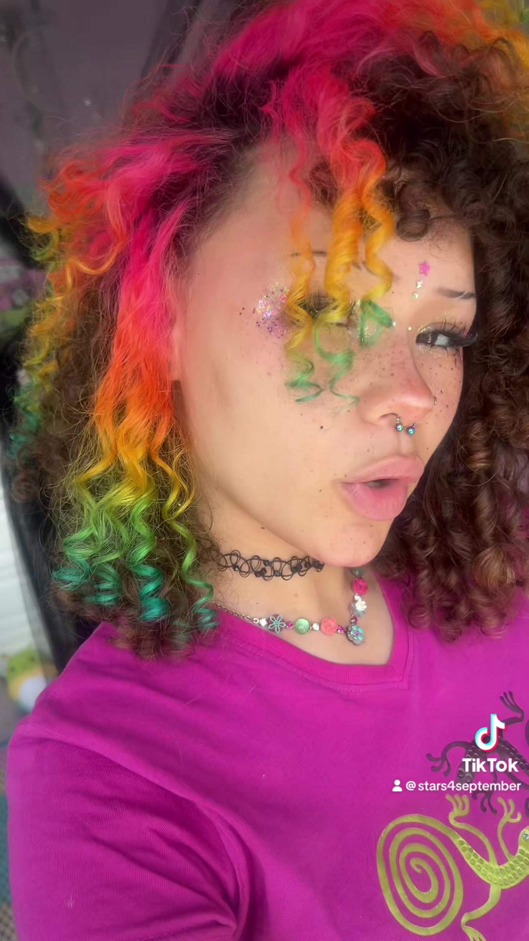 @🦄