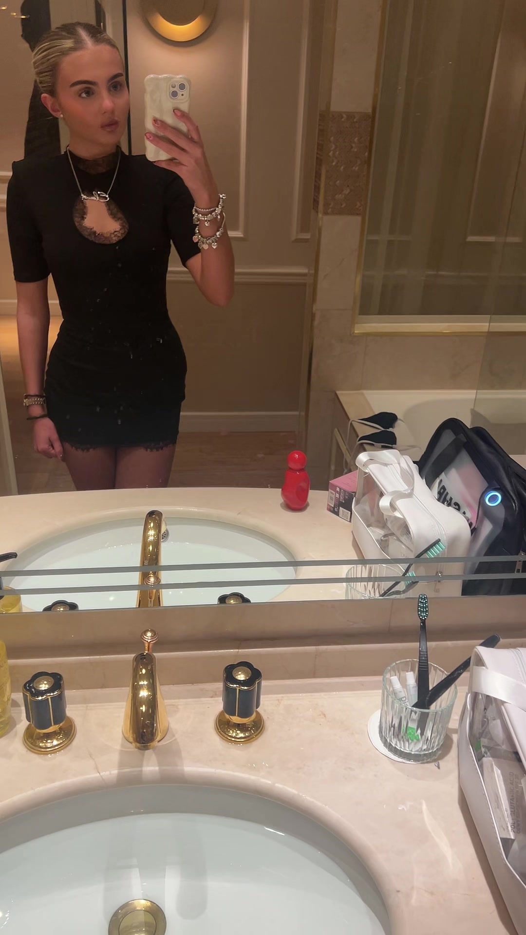 @eleanor_xx