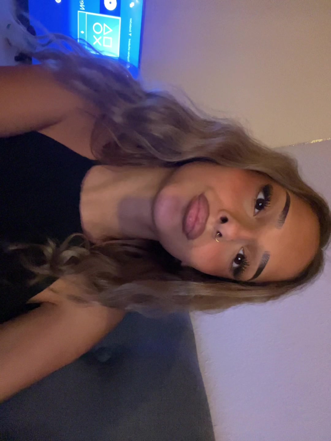 @𝐟