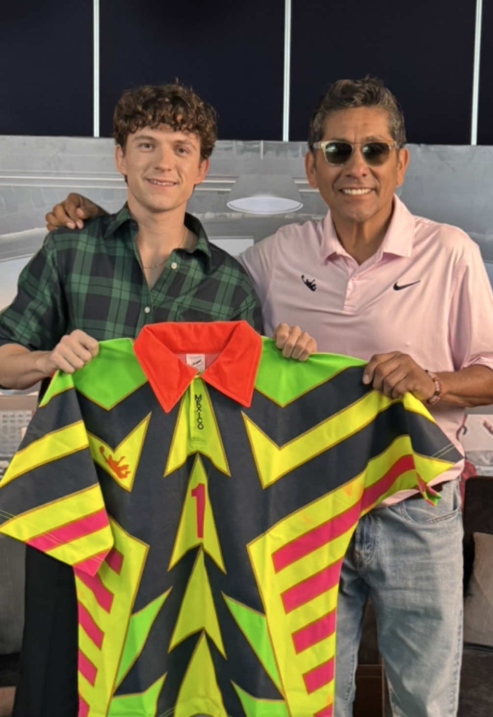 @Jorge Campos
