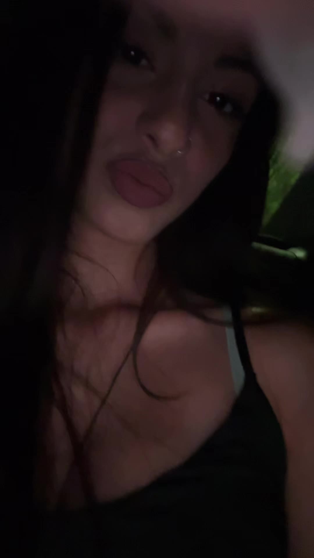 @elena