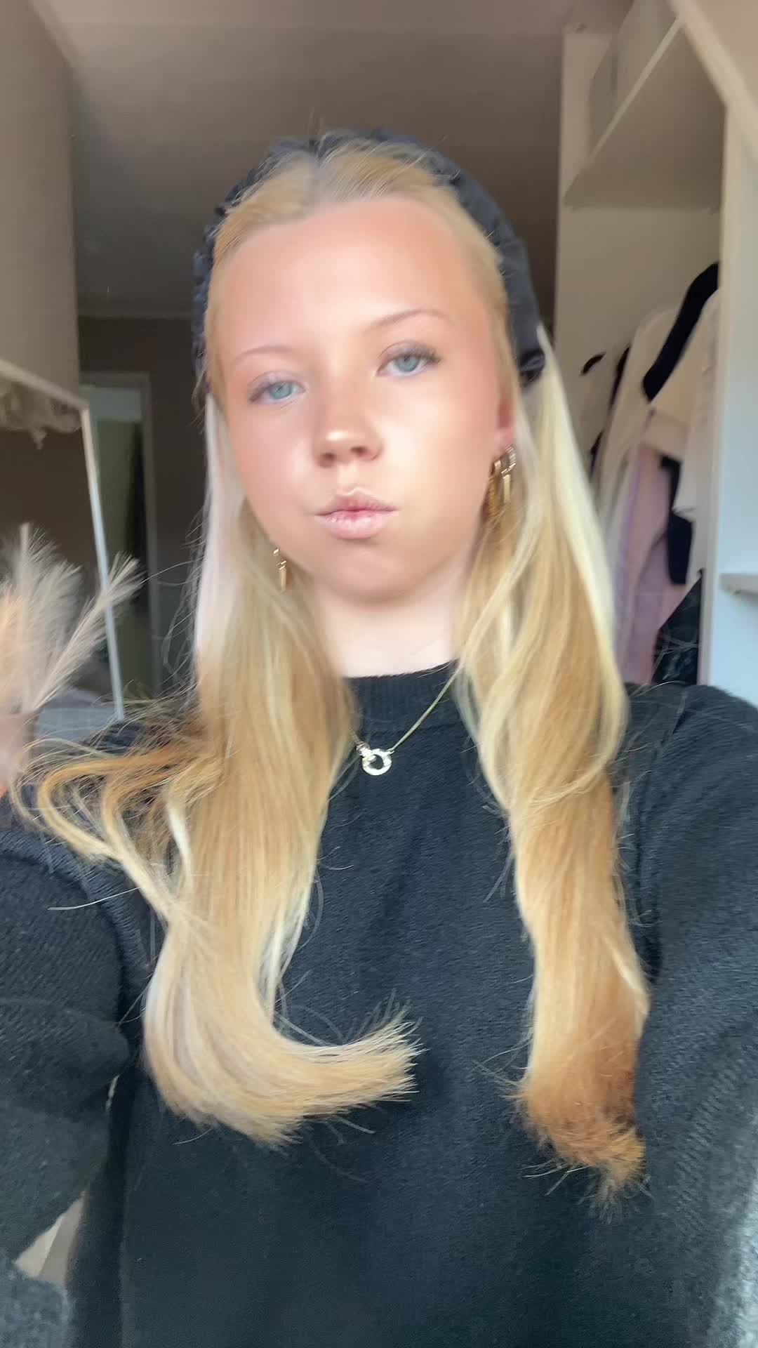 @𝒦𝓇𝒾𝓈𝓉𝒾𝒶𝓃𝓈𝒹ℴ𝓉𝓉𝒾𝓇