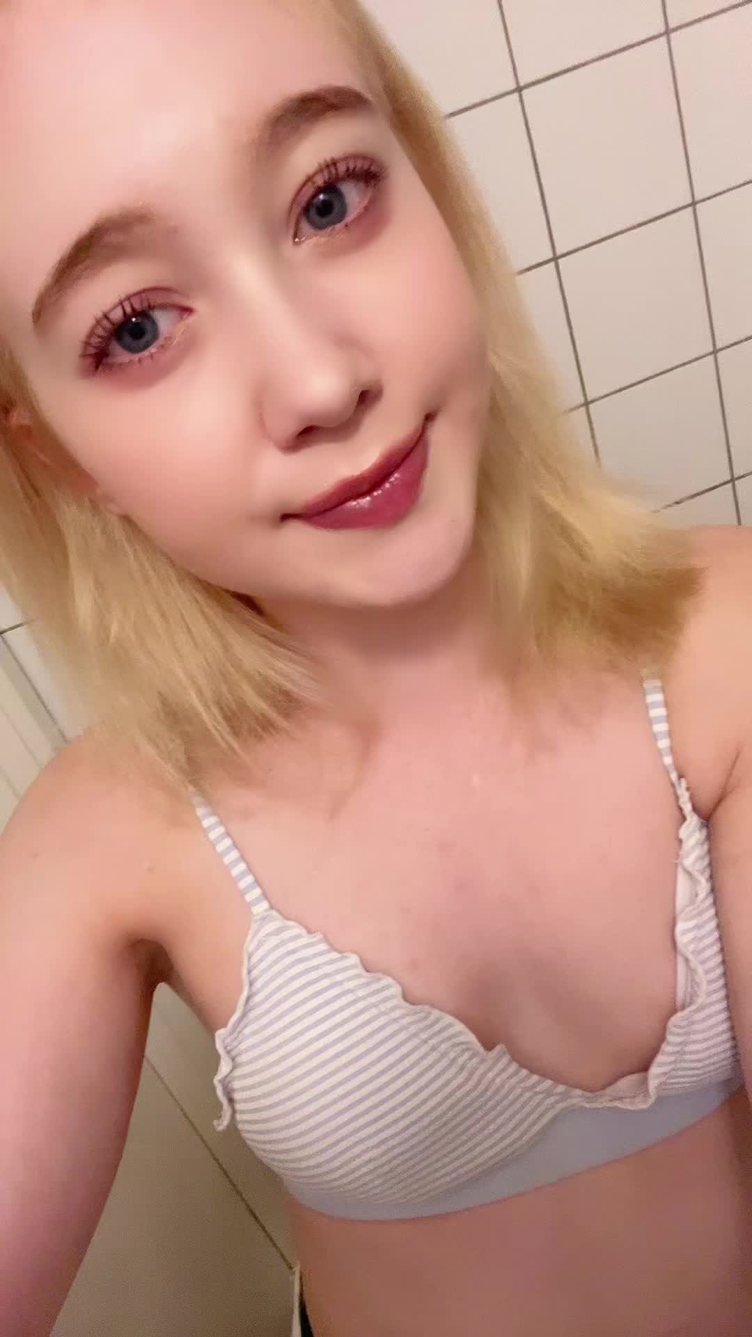 @Marie ๐๐ฑ