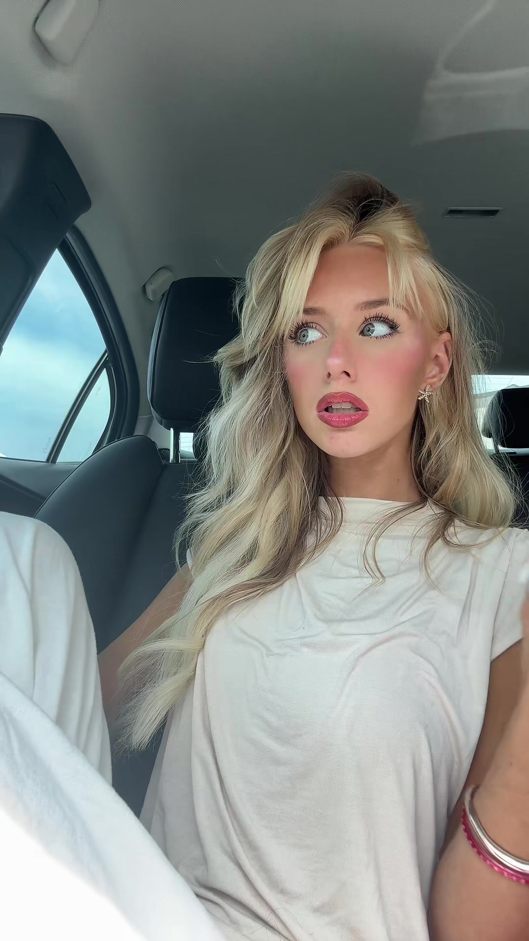@zo&euml; mae ✰