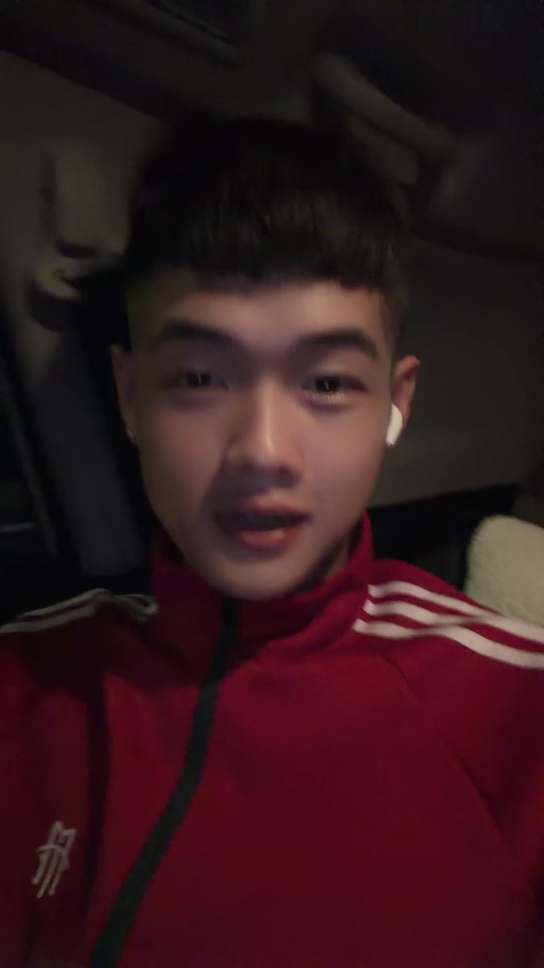 @Duy Th&aacute;i