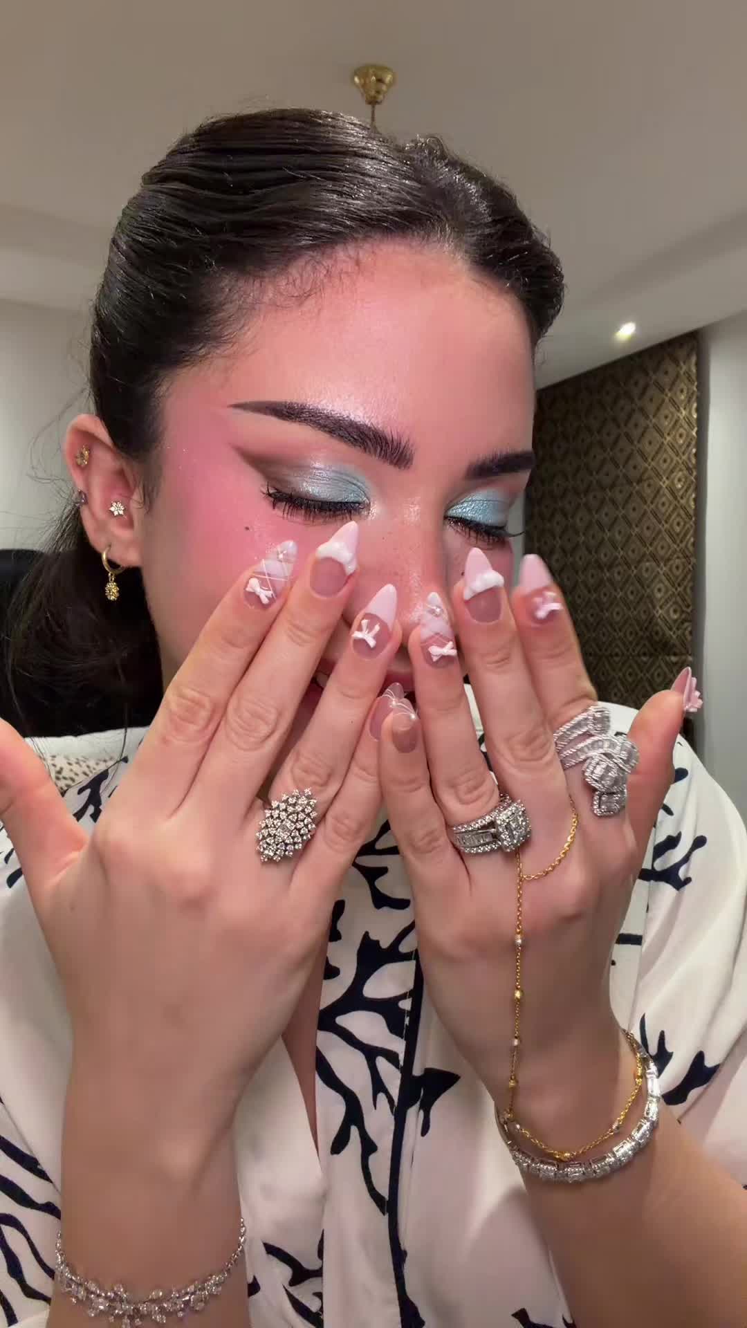 @jiheneayed