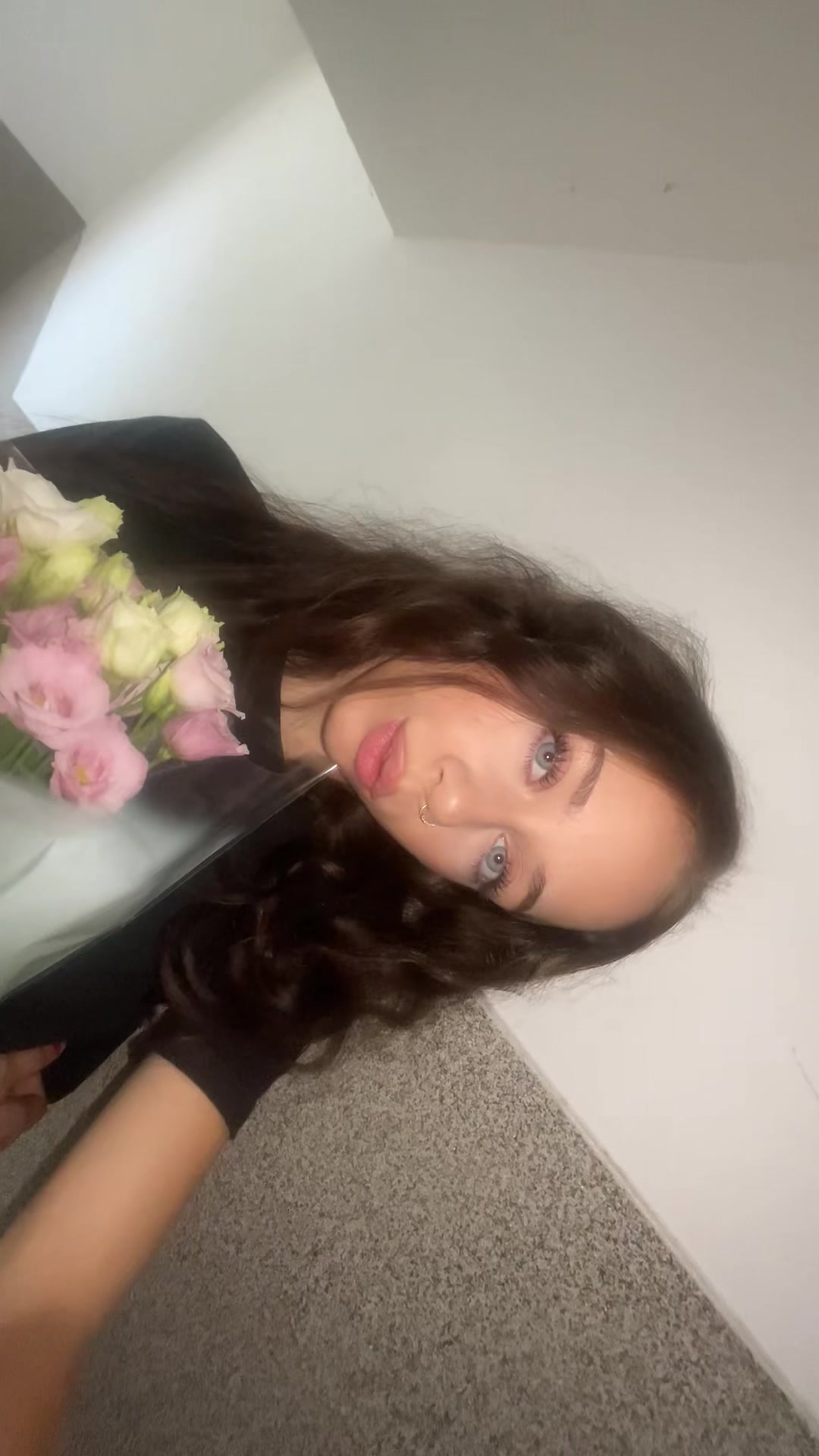 @𝒮𝒶𝓃𝒿𝒶 🎀