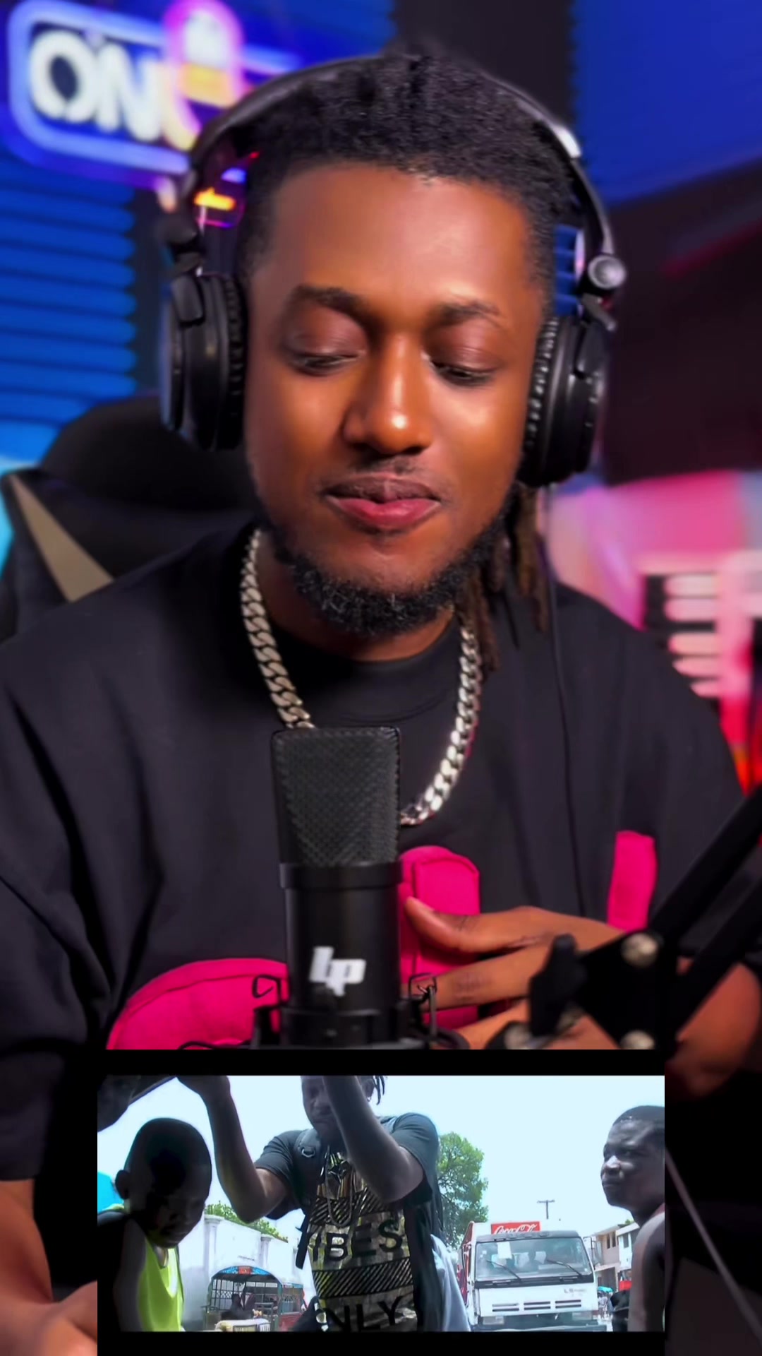 @𝐏𝐲𝐯𝐨 𝐎𝐧 𝐓𝐡𝐞 𝐌𝐢𝐜🎙️