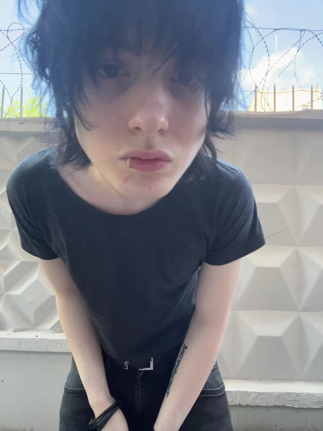 @вадим аноним