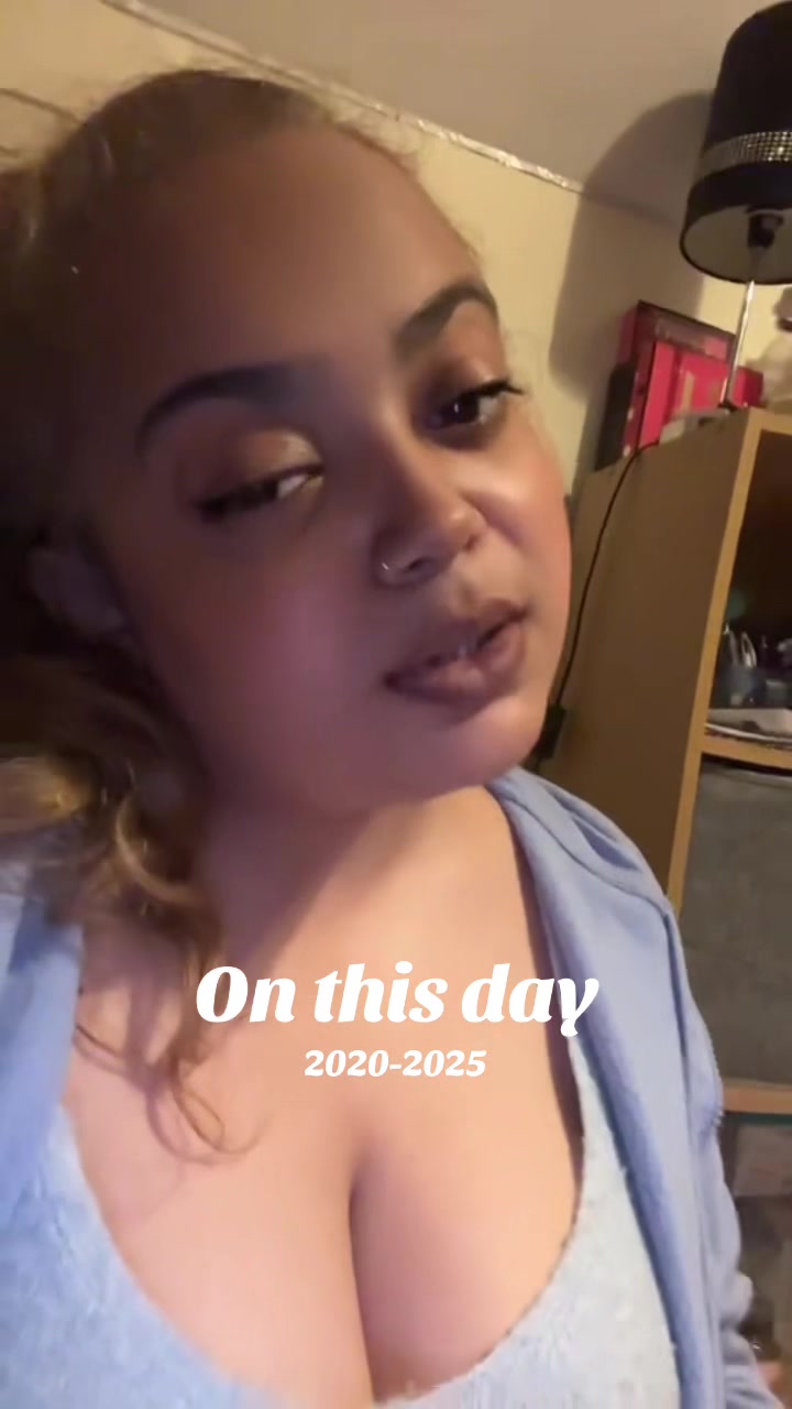 @🫣🩵Nina-Nicole🤍🌕🎹🥊🖖🏻🧡