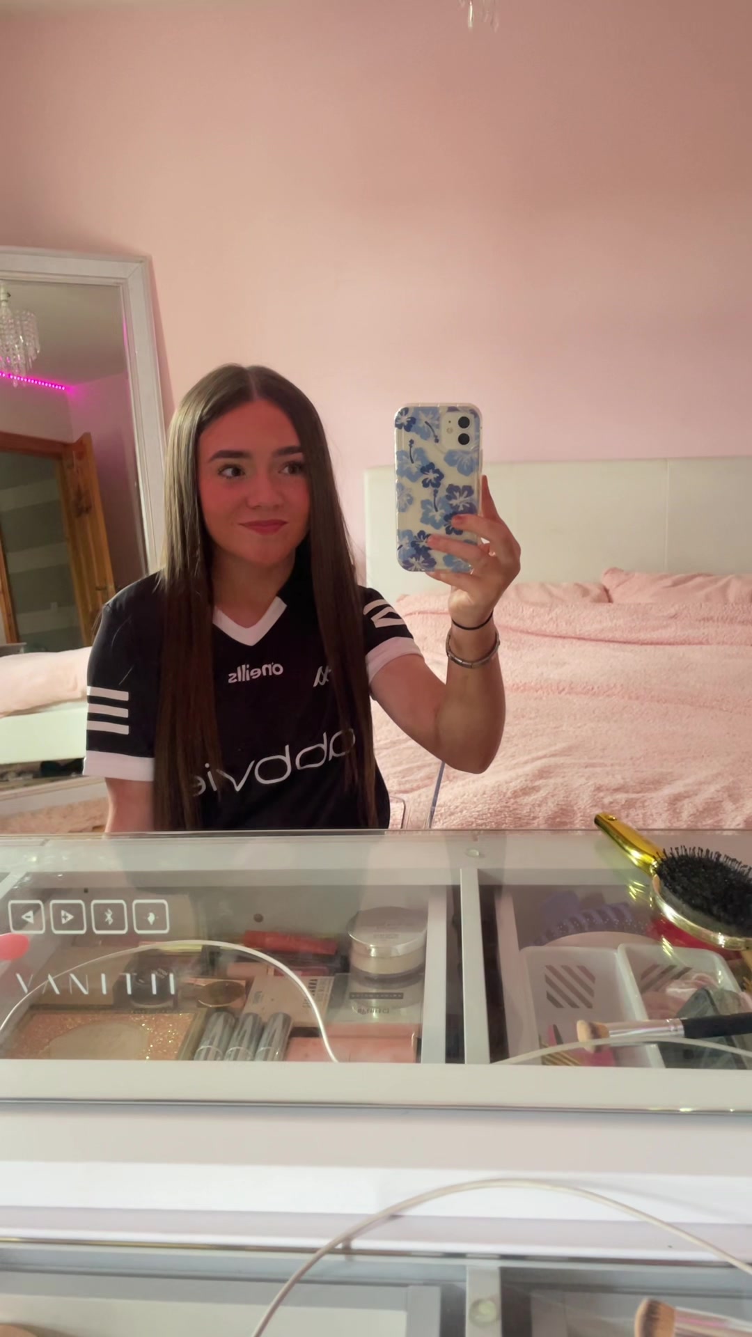 @tara_priv9