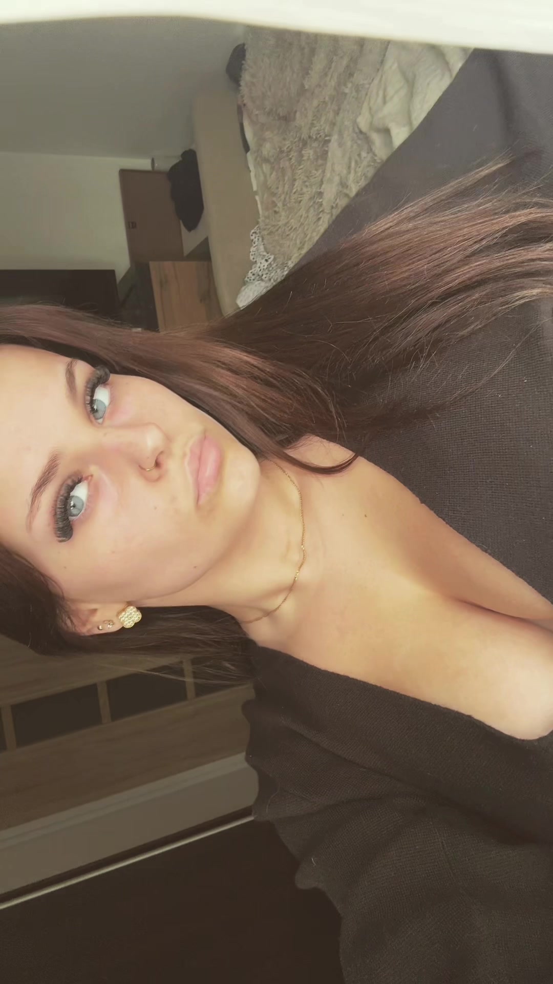 @$anďra