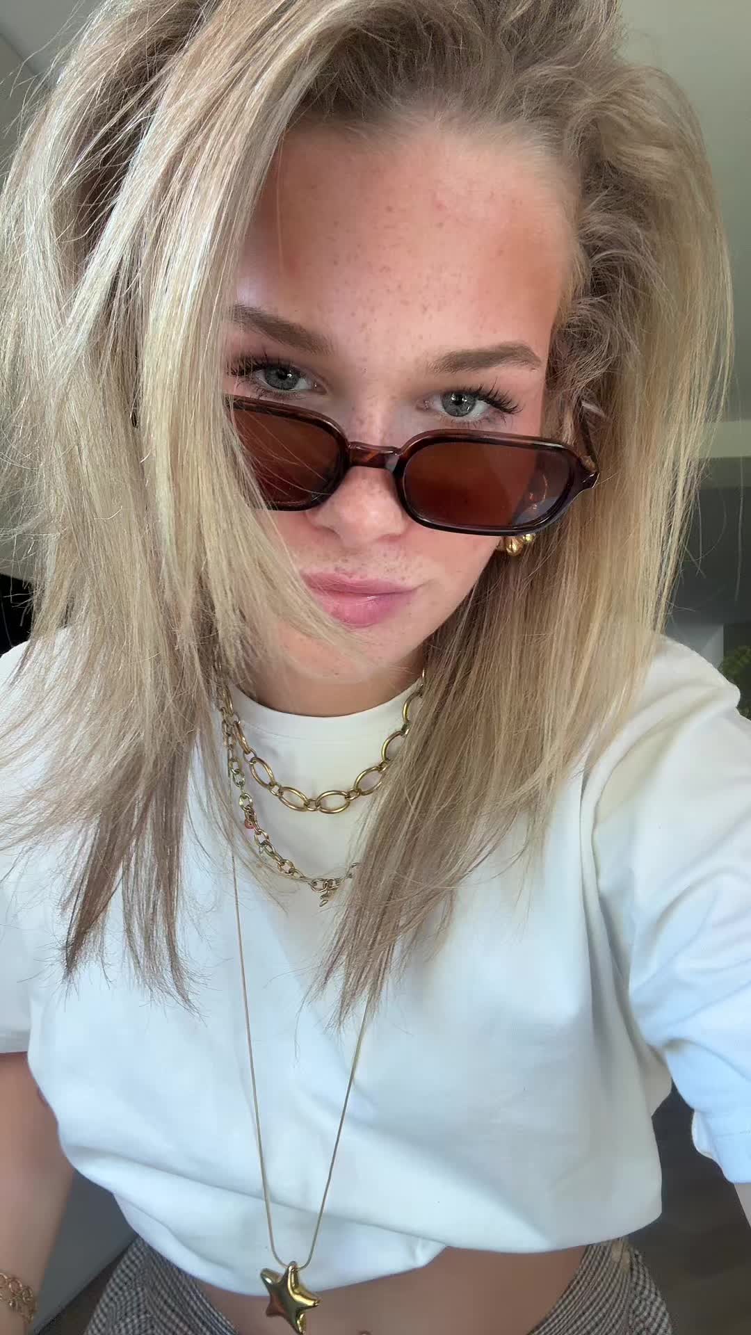 @KIKI