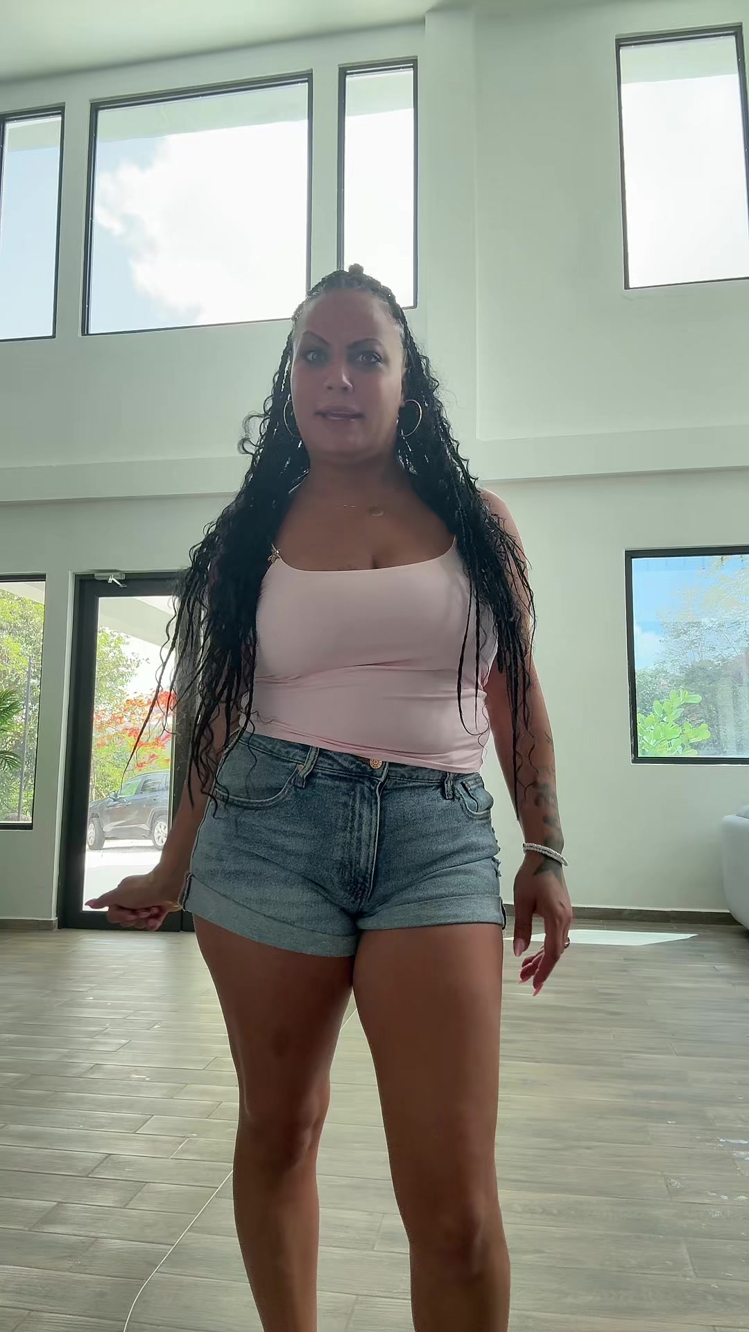 @Madam.Willis888