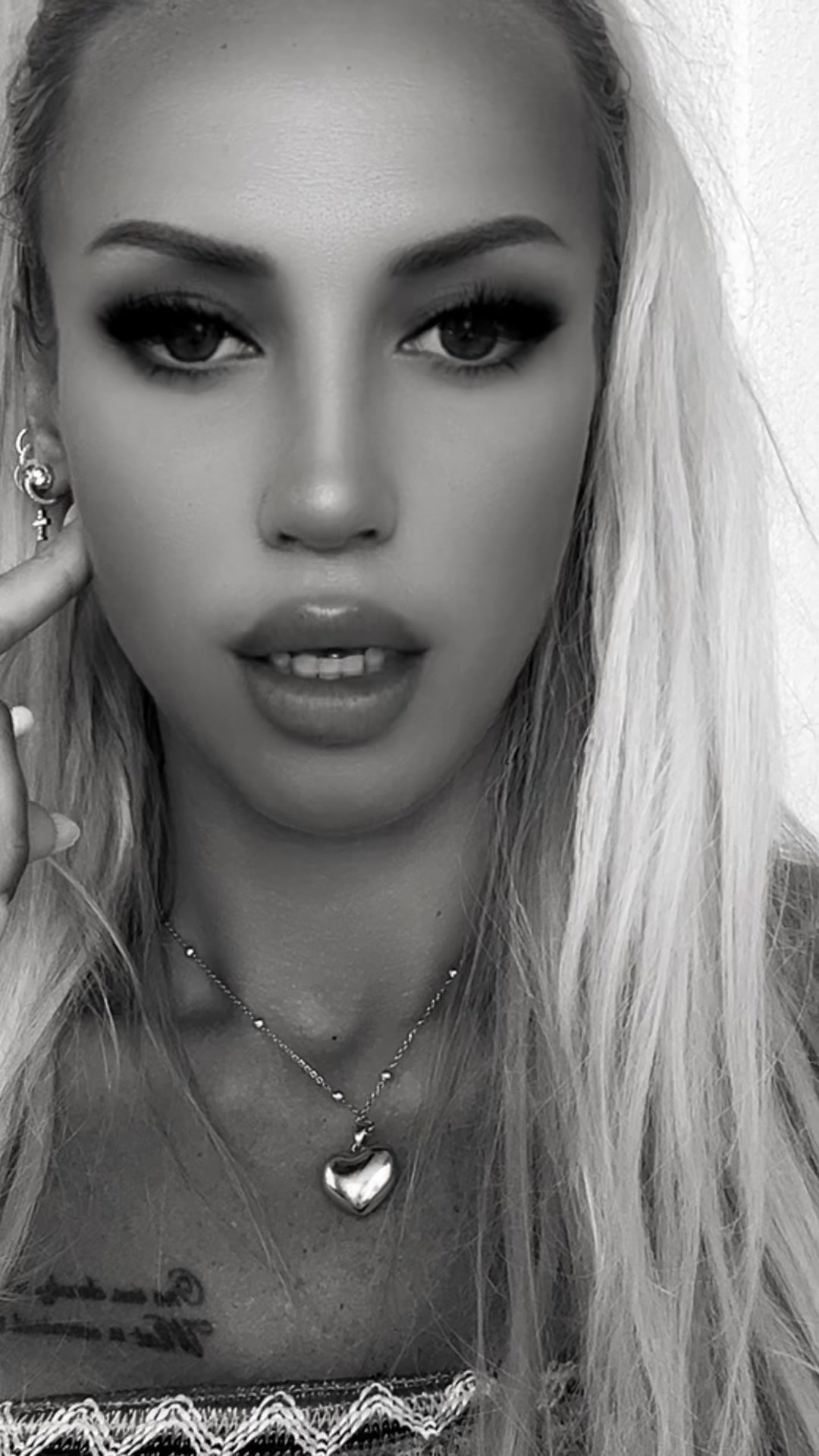 @eleelee11