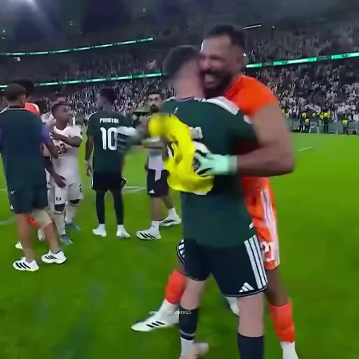 @J7
