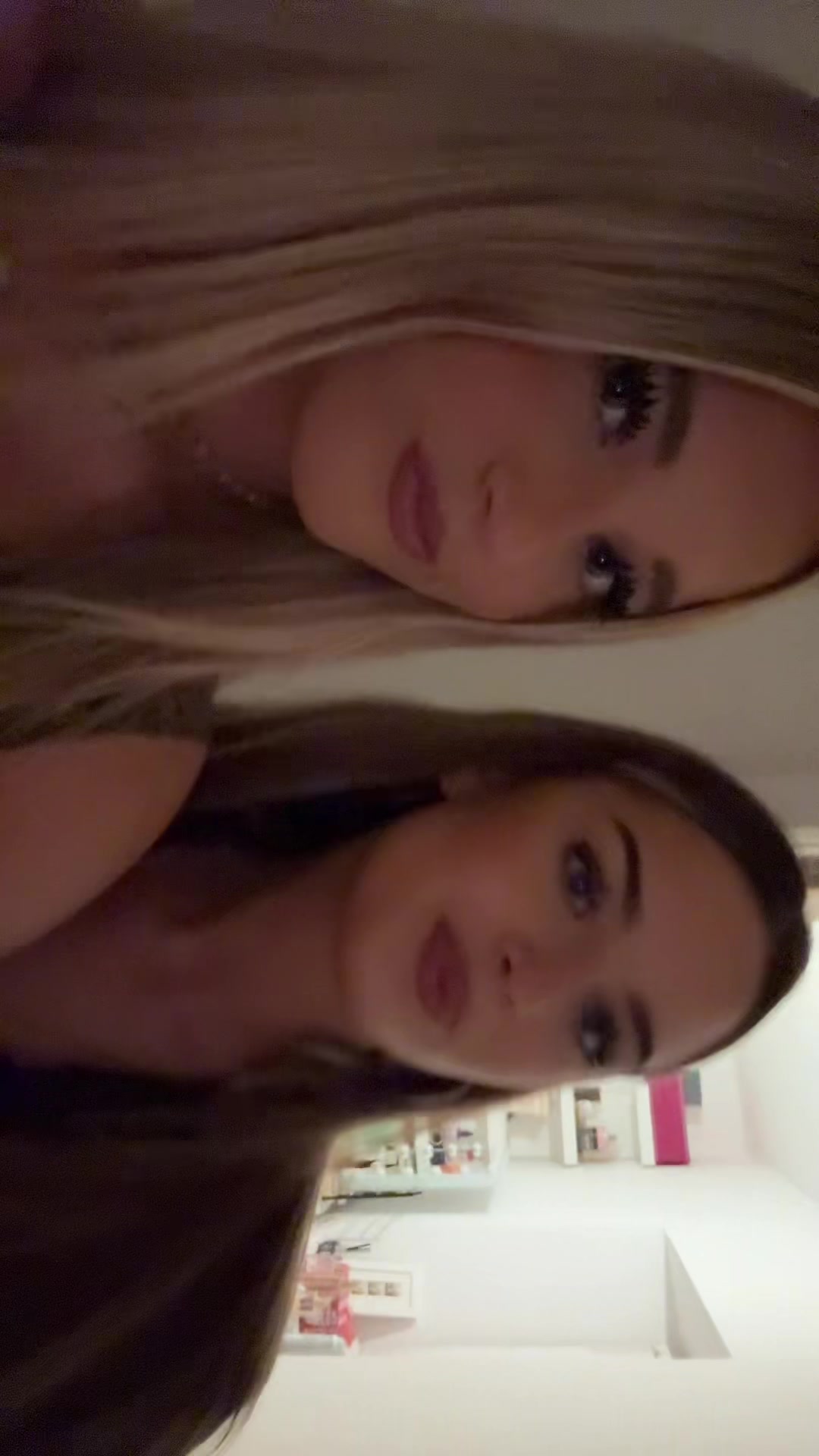 @Sofia🐣