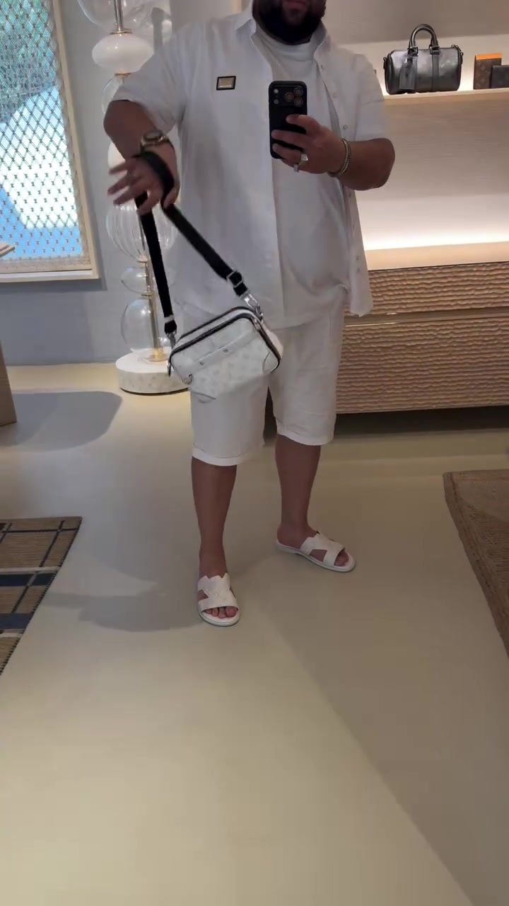 @𝙈𝙖𝙣𝙚𝙡𝙚𝘾𝙝𝙞𝙡𝙡