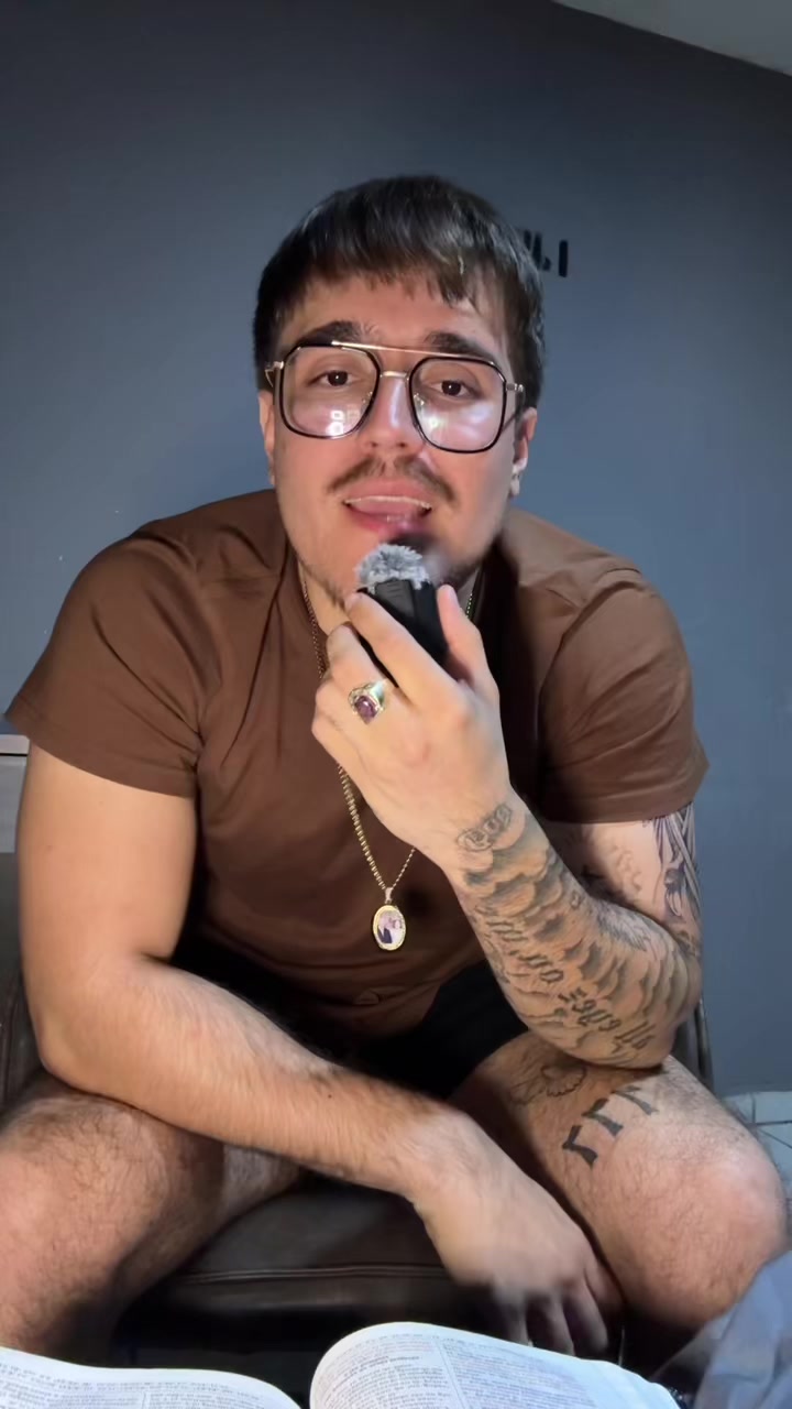 @Esquer