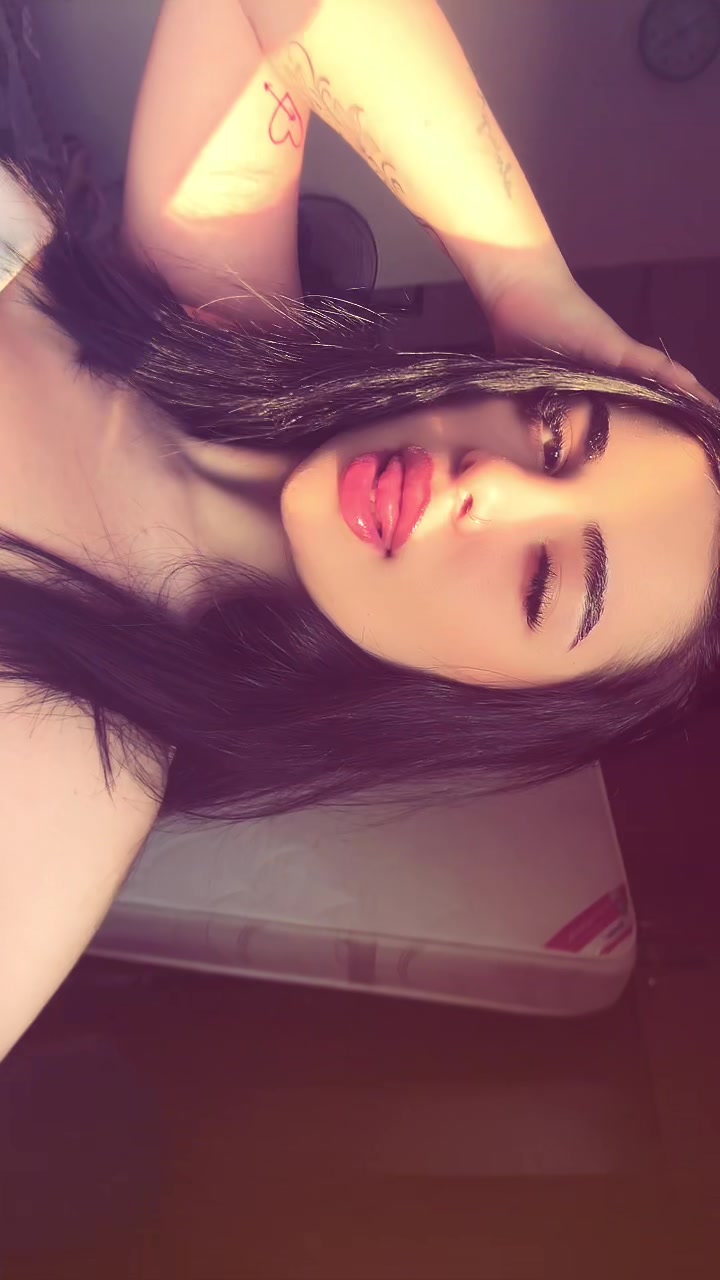 @🎀