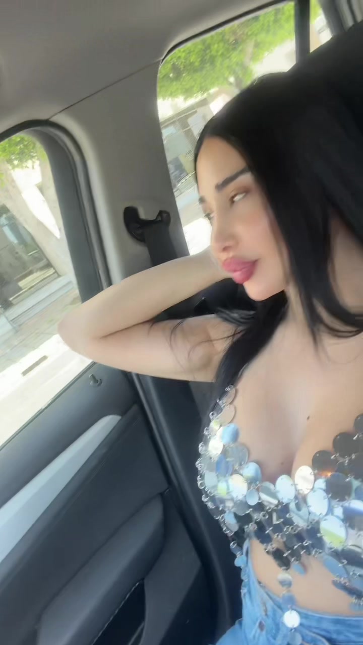 @𝙼 𝙰 𝙽 𝙸 𝚀 𝚄 𝙴 🍒