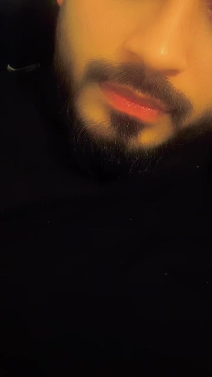 @✌️MR✌️ kashmiri🇬🇧
