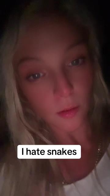 @Miss Bossi
