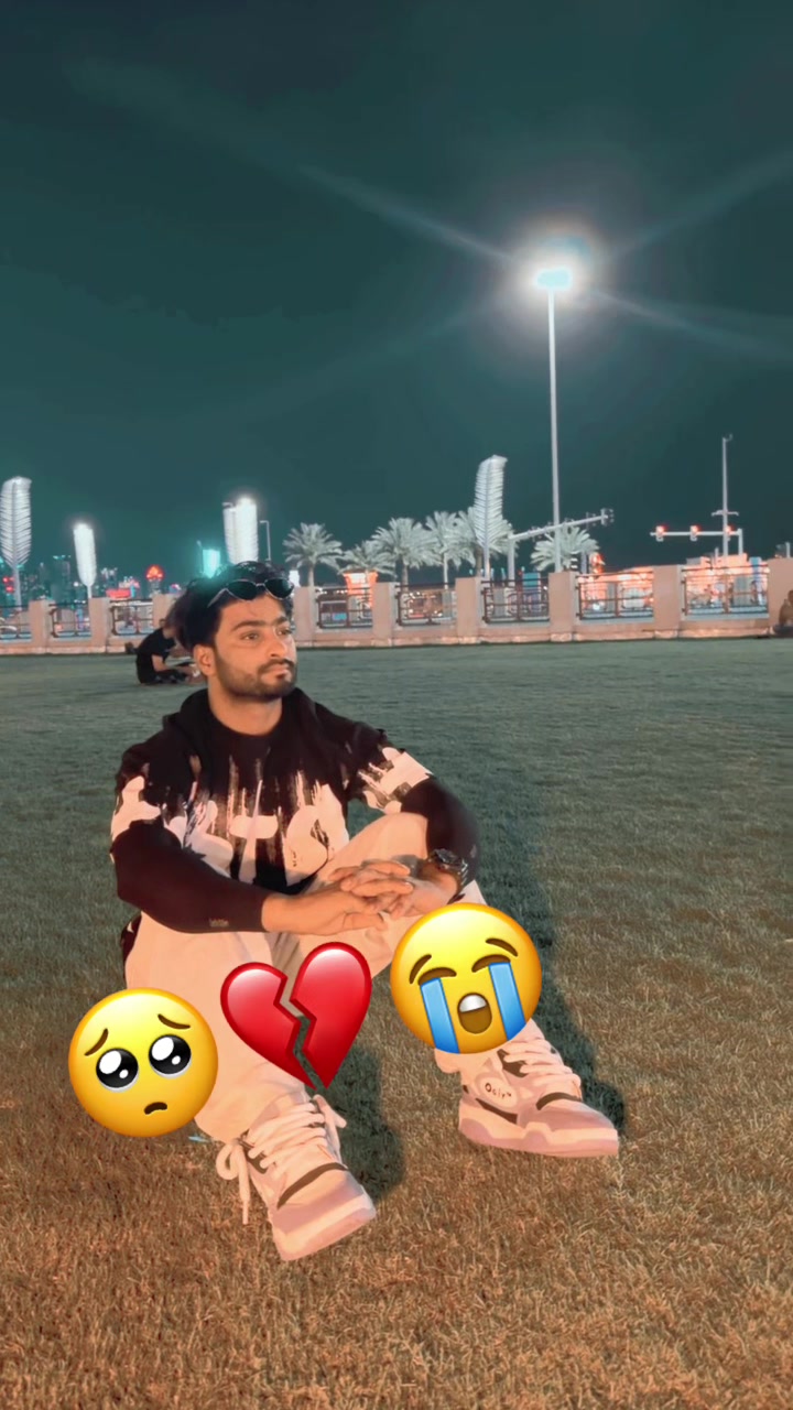 @happines __❤️❤️❤️__{ $ }__❤️❤️