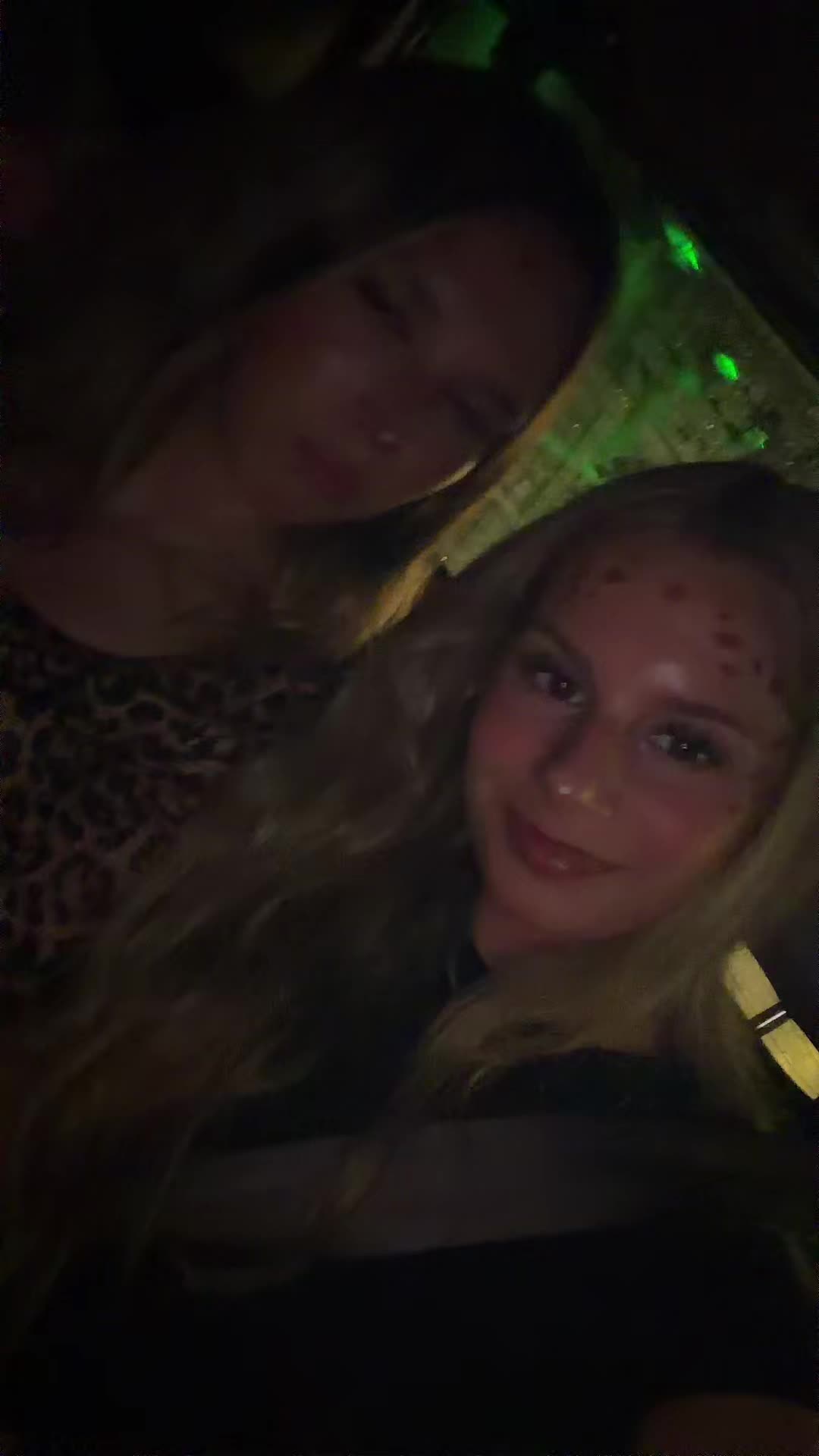 @Zoebug 🩷