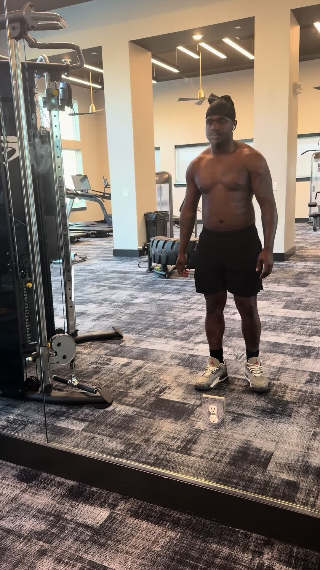 @DclippedYah🤘🏾