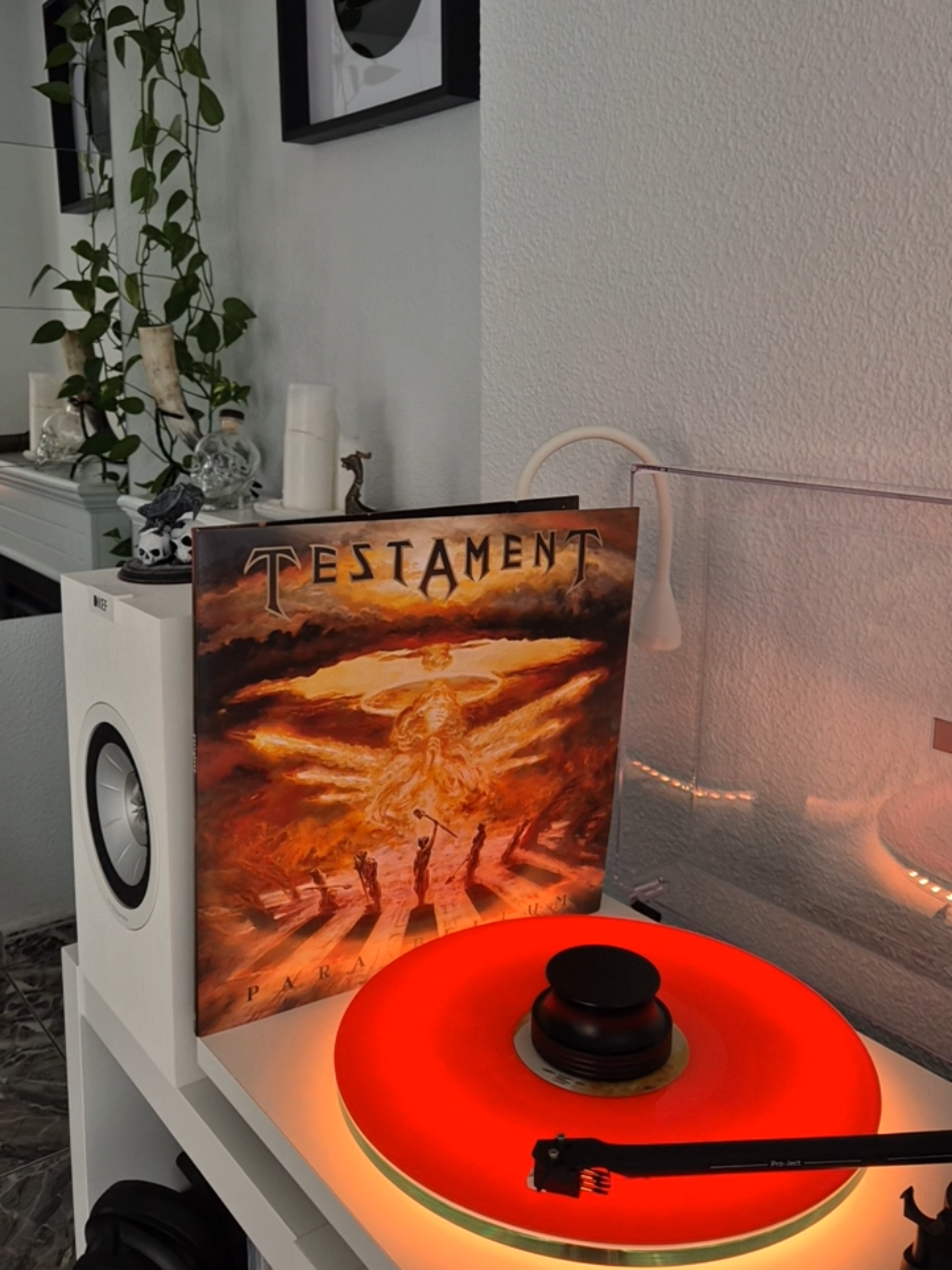 @r.vinylcollector